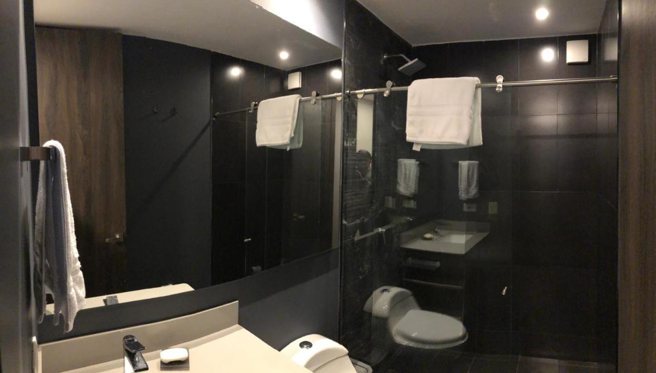 Luxury Apartment With Amenities In Chico Bogota Ngoại thất bức ảnh
